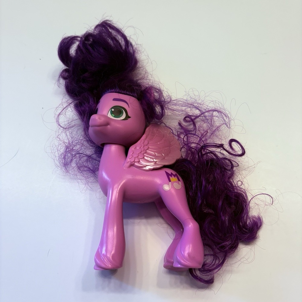 My Little Pony Performance Prep Princess Petals G5 2021 Pegasus Zephyr Heights